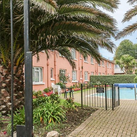 Devon Seaside Apartment Пейнтън Екстериор снимка