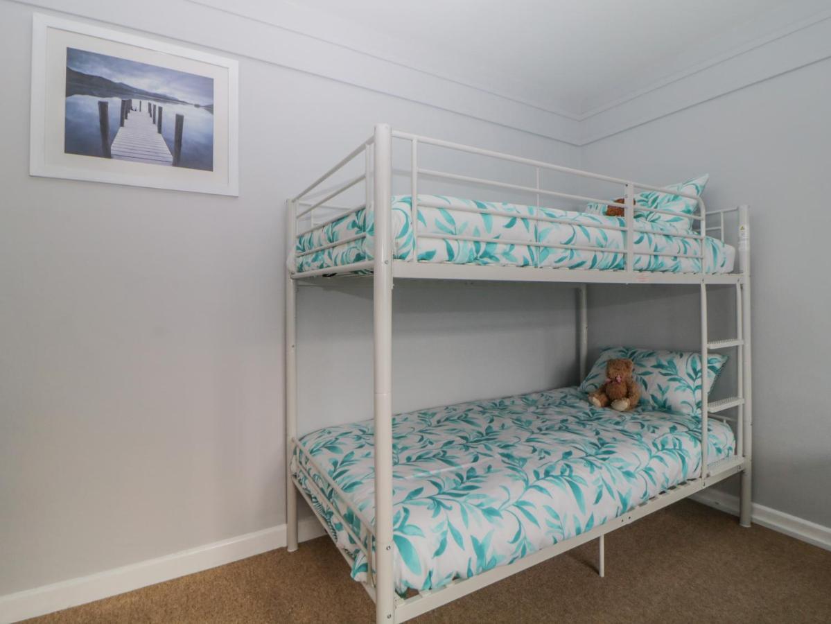 Devon Seaside Apartment Пейнтън Екстериор снимка